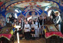 Micii artişti de la Cincu. Program artistic de hramul bisericii din Cincu