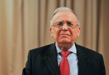 Dosarul Revoluţiei: Iliescu şi Gelu Voican Voiculescu, inculpaţi pentru infracţiuni contra umanităţii