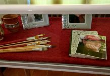 Vernisaj în memoria artistei Adriana Iacob