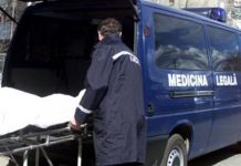 Bătrînă găsită moartă în casă. Corpul Floarei D. din Făgăraş era în descompunere