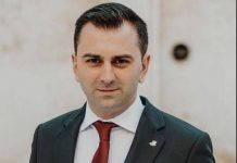 Maidanezii şi ping-pong-ul asocierilor. Cazarea unui cîine în adăpost costă 8,71 lei/zi, explică Valentin Clonţ, viceprimarul Făgăraşului