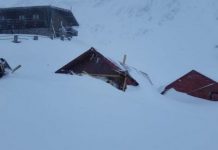 Telecabina de la Bâlea este oprită. Risc mare de avalanşe, spune salvamontistul Tomas Bross