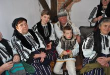 ,,Dragobetele sărută fetele”. La această sărbătoare oamenii se îmbracă în straie populare monitorfg