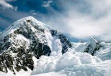 Zăpadă de aproape 3 m la Bâlea Lac. Risc mare de avalanşe