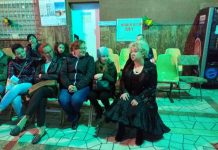 Teatru în Gara Făgăraş. Ziua Internațională a Teatrului marcată de Codrina Anghel şi Evadart