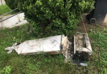 Profanare de morminte la Părău. Suspectul a fost reţinut de poliţişti