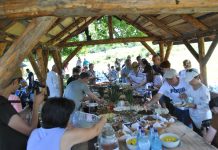 Rucăr, destinaţie turistică. ,,Cea mai frumoasă zi petrecută în inima unui sat făgărăşean”