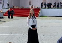 Deputatul Mara Mareş: ,,Ziua de astăzi reprezintă pentru mine o adevărată binecuvântare şi onoare”. 100.000 de pelerini pe Câmpia Libertăţii de la Blaj