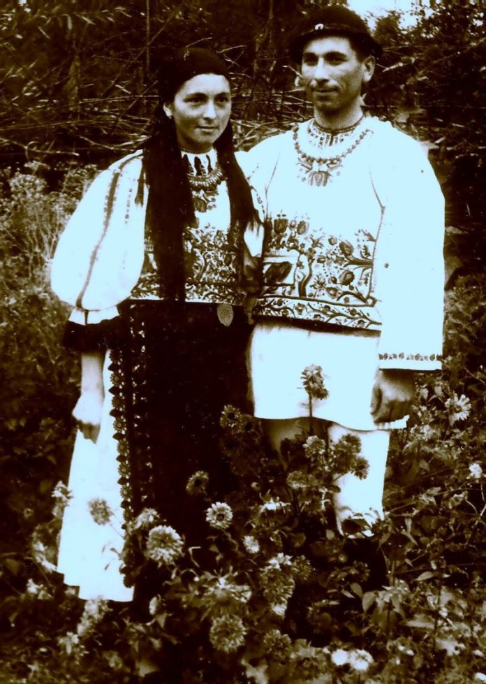 PortPopularRacovita2