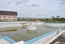 Se demolează ştrandul Municipiului Făgăraş. O firmă cu sediul în Drăguş realizează lucrările pentru 388.490 lei