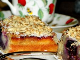 Reţeta săptămânii: Prăjitură cu struguri