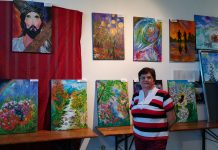 ,,Arta este o poartă spre lumină”, este de părere Aurelia Modorcea, pictorul făgărăşean îndrăgostit de natură. Foto şi VIDEO,