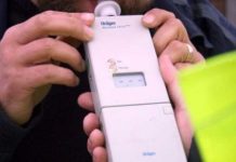 În comă alcoolică la volan. Un bărbat avea 1,31 mg/l alcool la proba etilotest