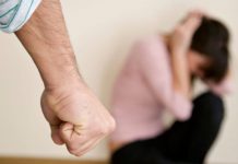 Şi-a ameninţat soţia. Dosar penal pentru făgărăşeanul furios