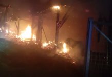 Foto. Incendiu la o gospodărie din Lovnic. Au ars o şură şi o anexă