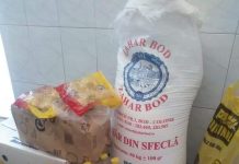 Foto. Oameni cu suflet mare. Donaţii de la un braşovean pentru bunicii de la azilul ,,Castanul” din Victoria