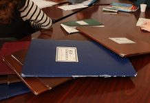 Reguli speciale la revenirea elevilor în şcoli. Pregătirea examenelor naţionale, cu multe interdicţii