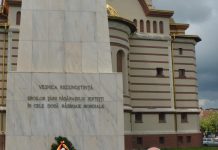 Foto. Ziua Eroilor la Făgăraş: O singură coroană, a veteranului de război Gheorghe Prunduş, care, în iulie, va împlini 100 de ani