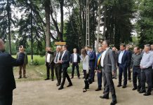 Foto şi VIDEO. ,,Reabilitarea castelului Brukenthal cu 3,5 milioane de euro”. Ministrul Mediului în vizită la Herghelia Sâmbăta de Jos