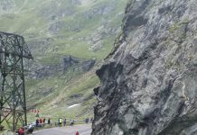 Foto. Tur ciclist pe Transfăgărăşan. S-a circulat cu restricţii