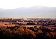 COVID-19: Primăria Viştea este închisă, iar cei 16 angajaţi izolaţi la domiciliu. La Beclean, un deces şi o persoană infectată