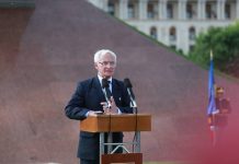 Preşedintele AFDPR, vocea foştilor deţinuţi politici din România. La mulţi ani, d-le Octav Bjoza!