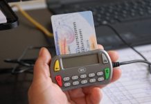 Autorităţile s-au răzgândit. Cardul de sănătate nu este obligatoriu până la sfârşitul anului