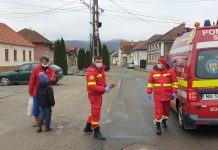 Foto. Pompierii în mijlocul cetăţenilor. 70 de ani de la înființarea unităţii de pompieri din orașul Victoria