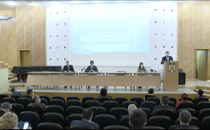 Screen-Shot-2020-11-03-at-12.19.39 monitorfg