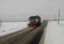 Deszăpezirea drumurilor judeţene din Ţara Făgăraşului costă 1,8 milioane de lei. Consal SRL asigură aceste servicii