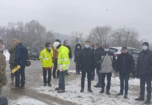 Mulţi oficiali azi la Voila. Şantierul pentru construcţia podului de peste Olt pentru NATO se deschide în aprilie