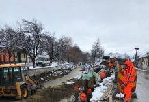 S-a redeschis şantierul la ,,Drumul de sub munte”. Se lucrează la Ucea de Sus, Sâmbăta de Sus şi Bucium