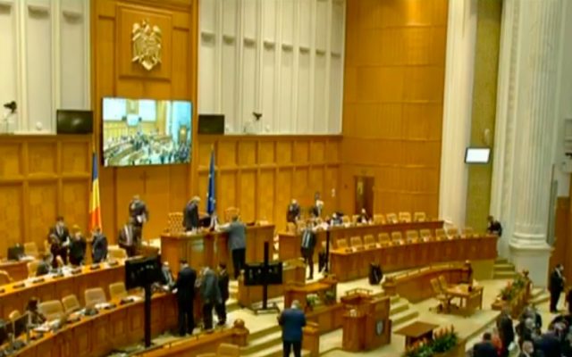 Camera-Deputatilor-640x400