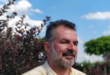 Sifonarea banului public prin asociaţii şi fundaţii. Se practică la Braşov, dar şi la Făgăraş. Consilierul judeţean Marius Stoianovici critică această practică