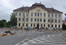 Şcolile din Făgăraş, în scenariul 2, ore online şi la şcoală. Rata de infectare cu COVID-19 a fost 1,51 în municipiul Făgăraş