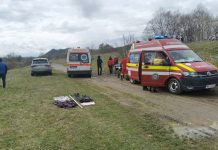 Foto şi video. O femeie s-a aruncat în Olt de pe podul din cartierul Galaţi. Salvatorii au readus-o la viaţă