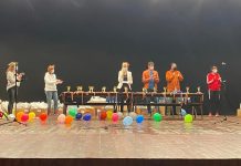 Foto. Distracţie, zâmbete şi premii de Ziua Copilului, la Victoria. Peste 300 de participanţi, iar 120 au fost premiaţi