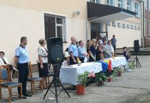 Foto. Festivitate de absolvire la clasele a VIII-a de la Liceul ,,IC Drăguşanu” din Victoria