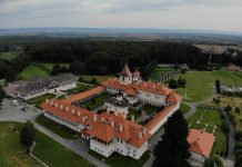 Hram la Mănăstirea Brâncoveanu de la Sâmbăta de Sus