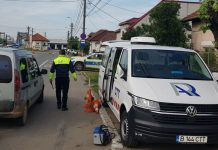 Razii în judeţ ale poliţiştilor împreună cu RAR-ul: 58 amenzi, 2 permise reţinute
