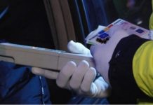 Beat şi fără permis de conducere la volan