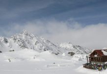 Strat de zăpadă de peste 30 cm la Bâlea Lac. Există risc de avalanşe în masivul Făgăraş