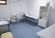 Se redeschide Centrul de Permanenţă din Victoria. Primarul Camelia Bertea: ,,S-a discutat la DSP şi CAS Braşov, iar medicul Sorin Prică îşi reface echipa”