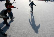 Oraşul Victoria va avea patinoar, singurul din Ţara Făgăraşului. Acesta va fi deschis în centrul urbei
