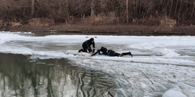 actiune-salvare-lac-inghetat