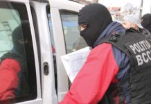 Percheziţii într-un dosar de pornografie cu minori. Poliţiştii de la BCCO Braşov au participat la acţiune. Un bărbat a fost arestat