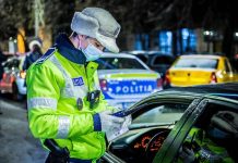 În trafic fără premise de conducere. Trei bărbați s-au ales cu dosare penale