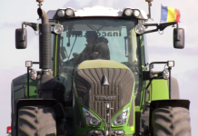 Criză de tractoriști în toată țara. Cât câștigă un tractorist în România
