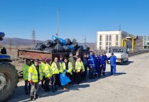 Foto. Acțiune de ecologizare pe râul Olt, la barajul de la Dridif