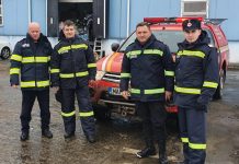 Cinci pompieri brașoveni sunt în Vama Siret și ajută refigiații